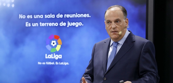 El directivo inicia su tercer mandato como máximo responsable de Primera y Segunda División del fútbol español, al no haberse presentado más candidaturas para el cargo. 